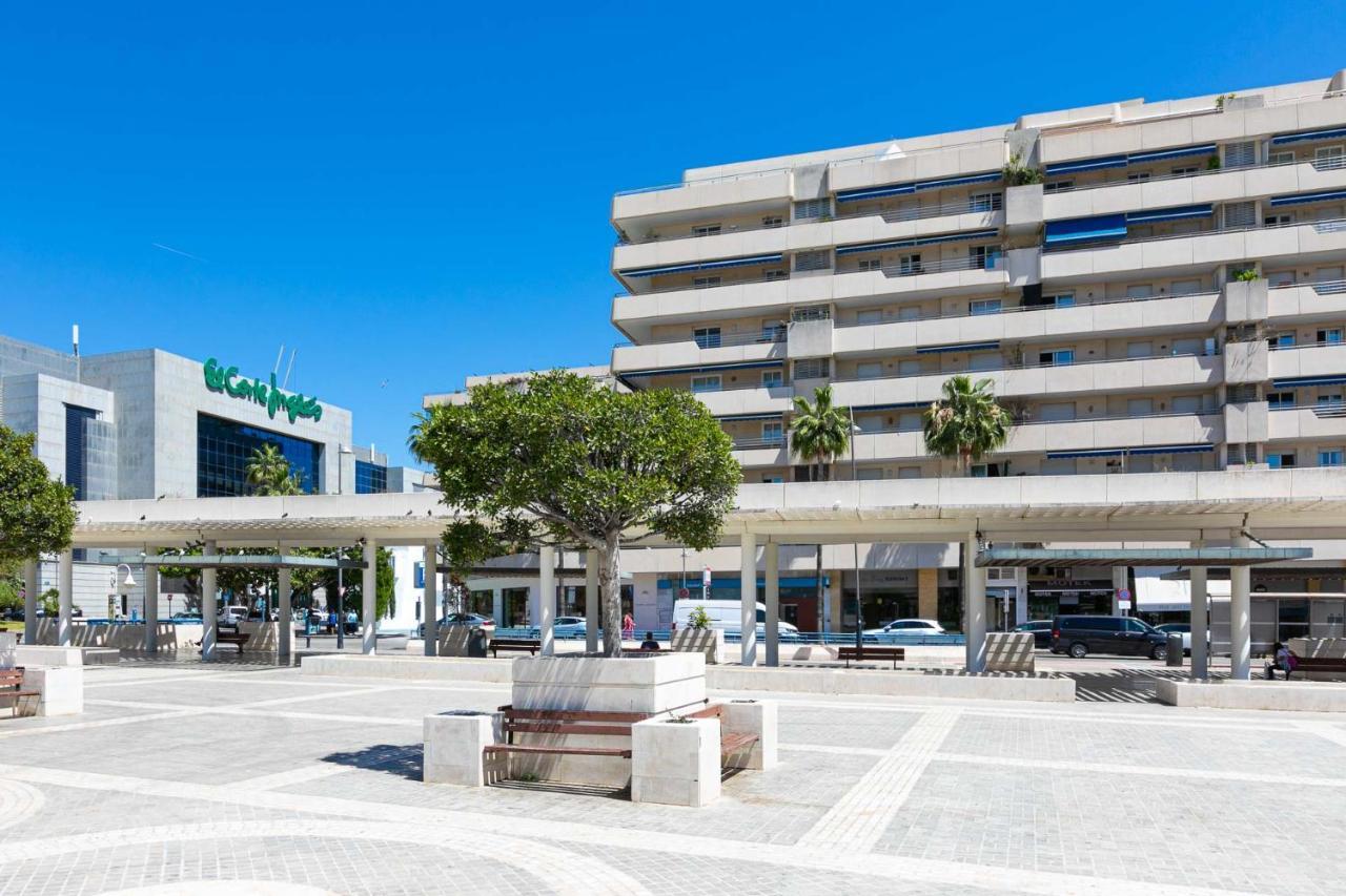 Puerto Banus, Marina Banus, 2br, 2bth, Pool, Parking, Marbella, 1j Lägenhet Marbella