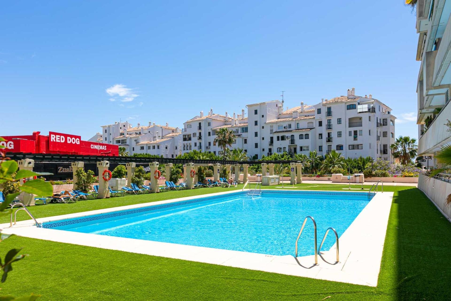 Lejlighed Puerto Banus, Marina Banus, 2br, 2bth, Pool, Parking, Marbella, 1j